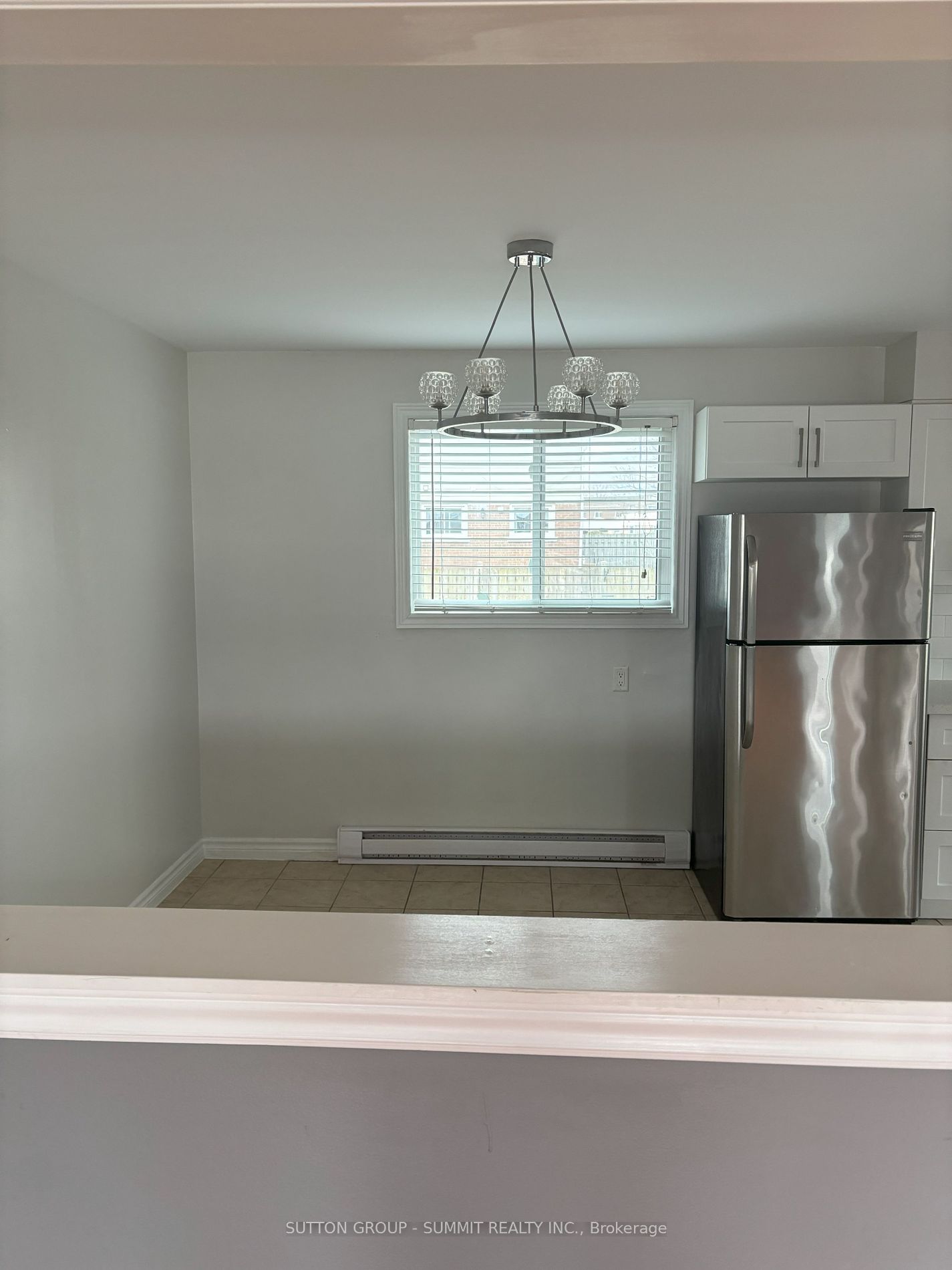 382 Kinmount Cres