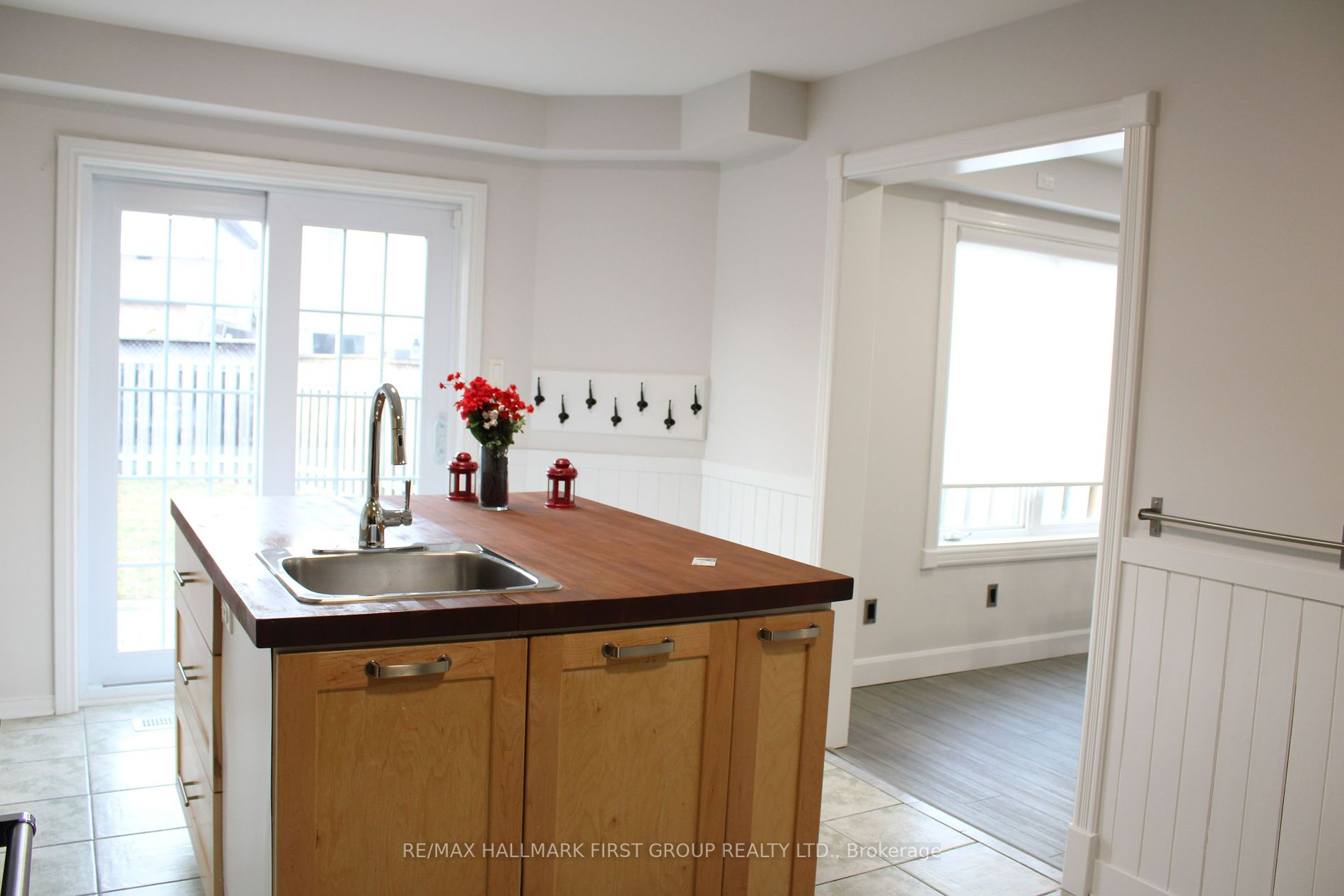 98 Guildwood Drive