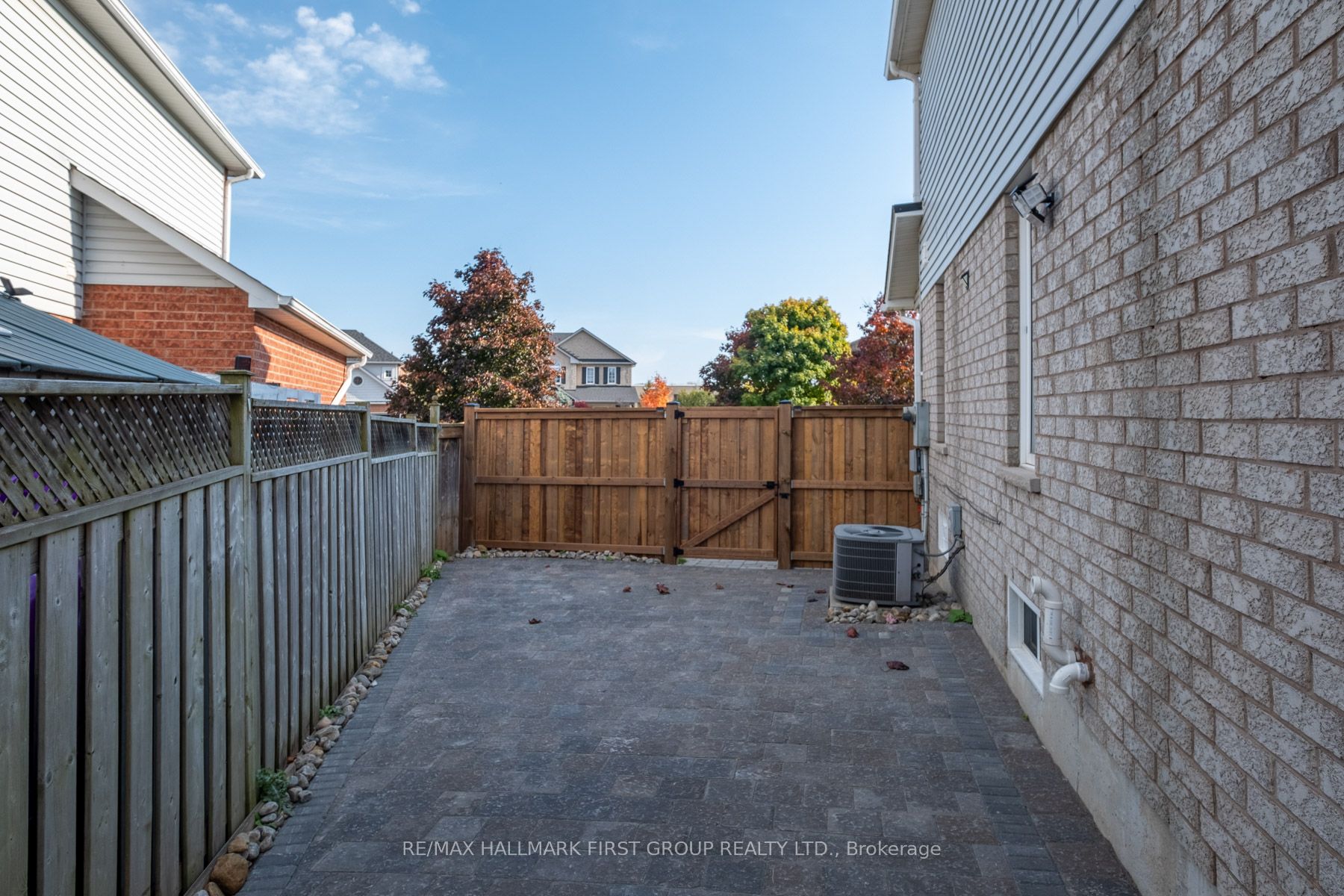 98 Guildwood Drive