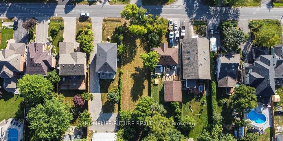 528 Poplar Ave