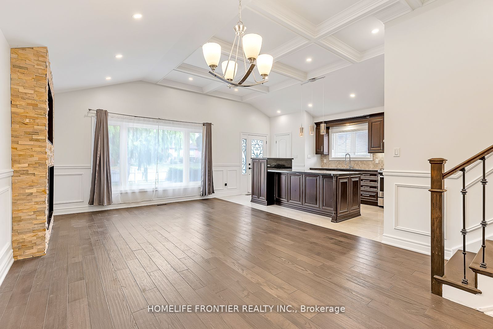 45 Mountland Dr