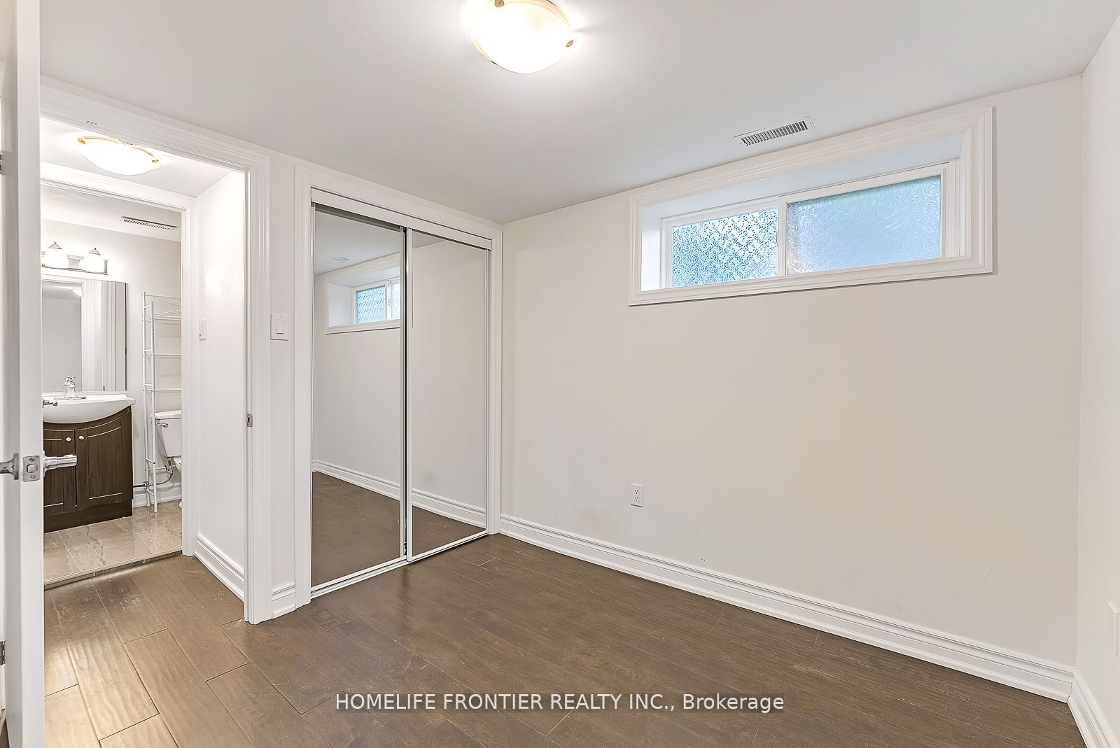 45 Mountland Dr