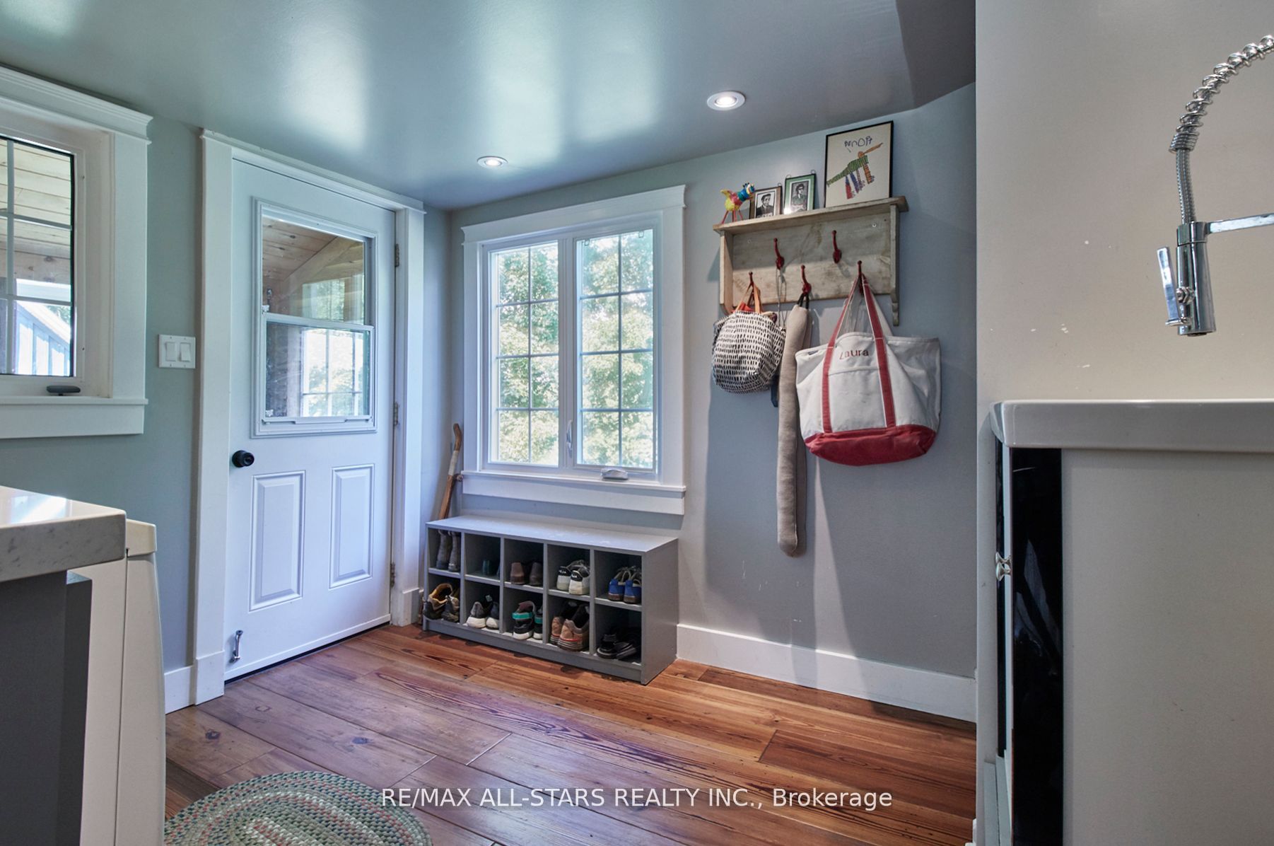 14170 Old Simcoe Rd
