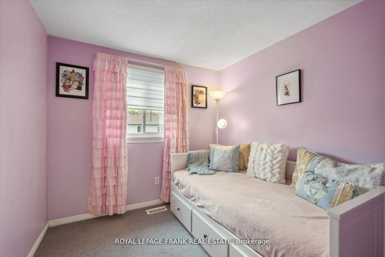 5 Greenfield Cres