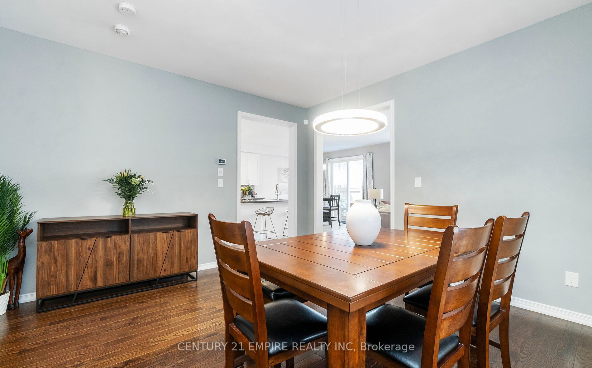 2569 Craftsman Dr