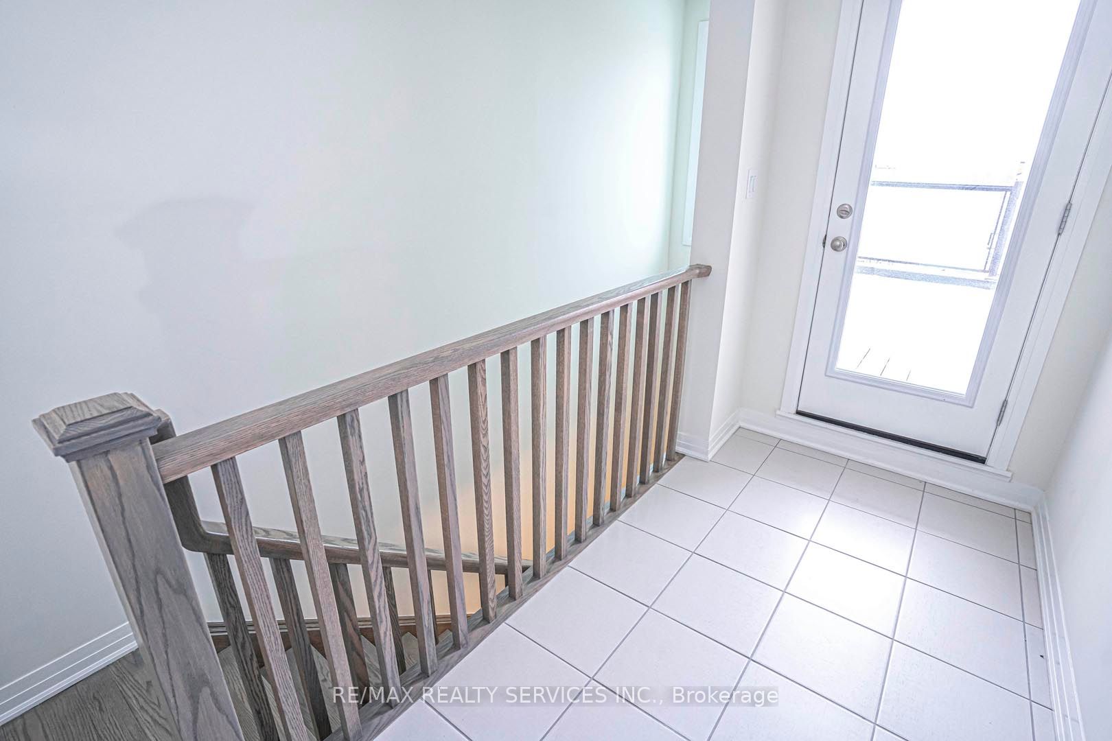 1034 Reflection Place, #406