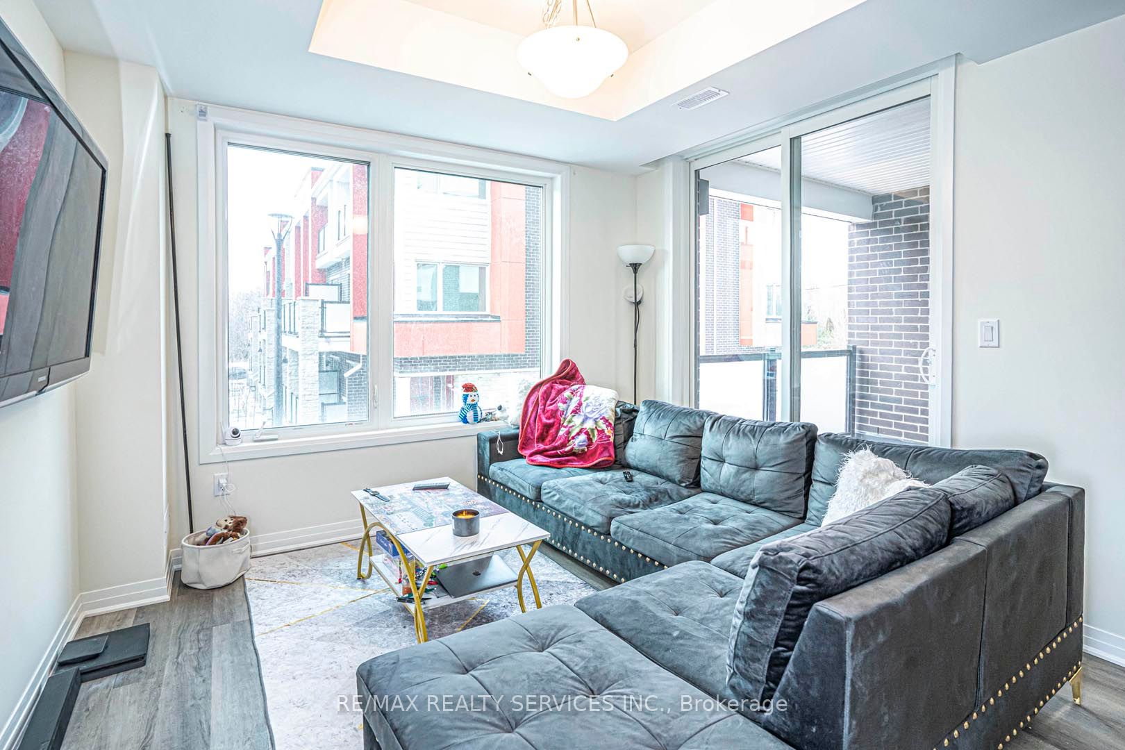 1034 Reflection Place, #406