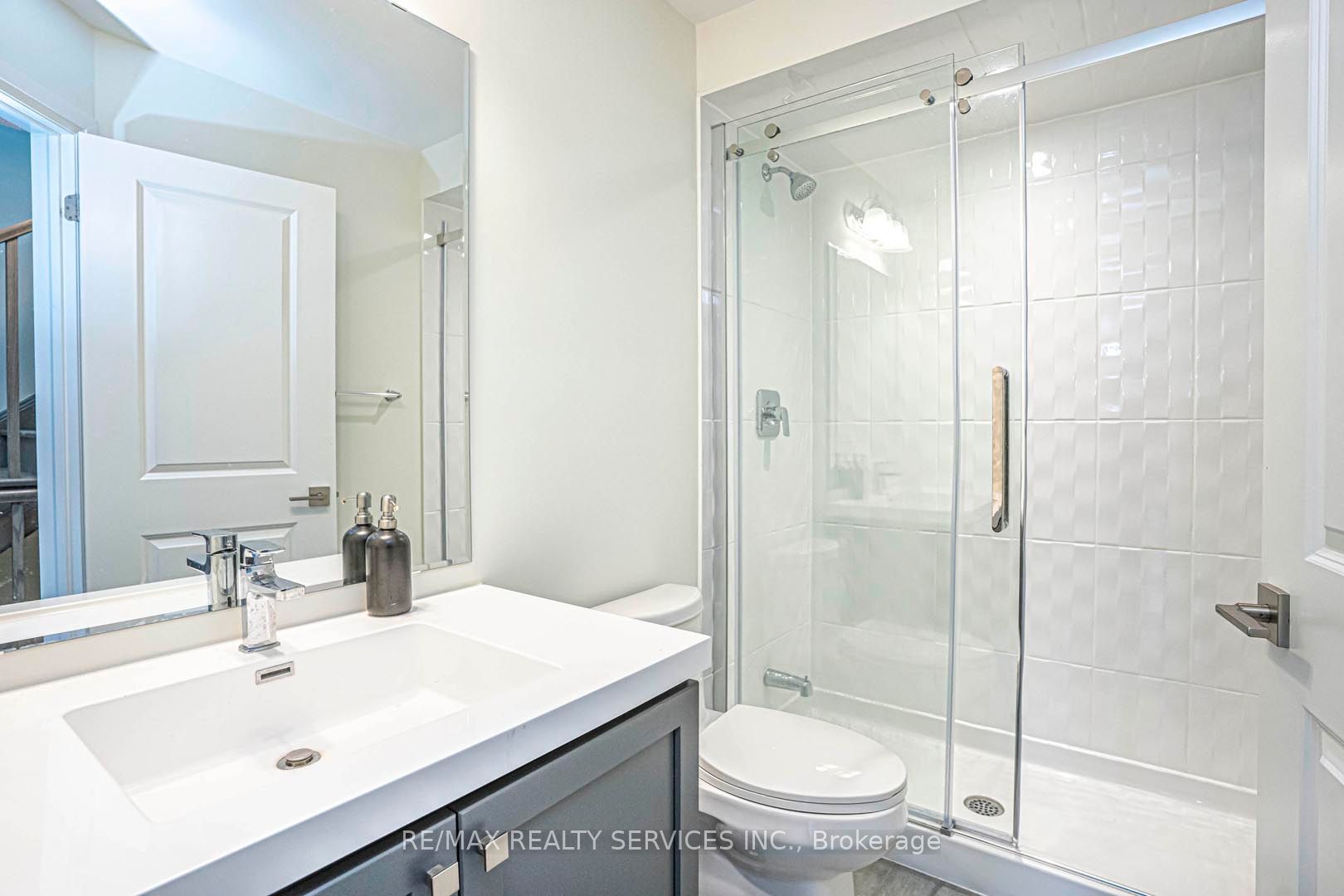 1034 Reflection Place, #406