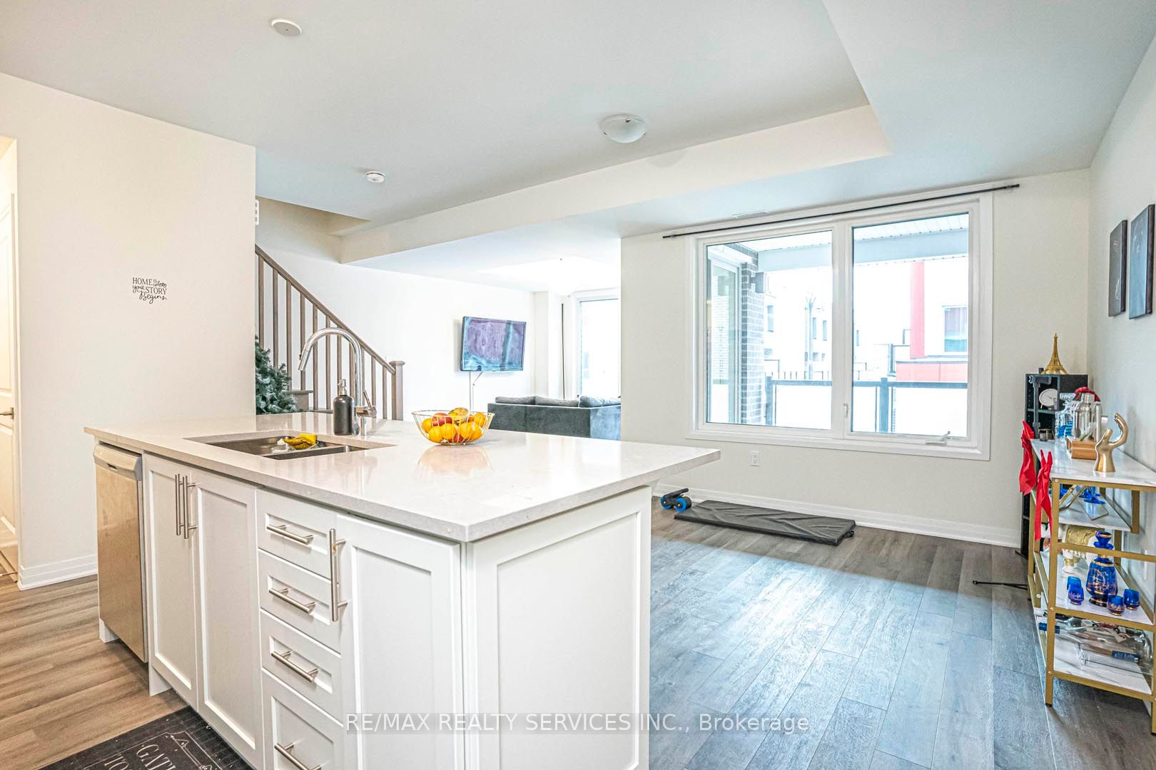 1034 Reflection Place, #406