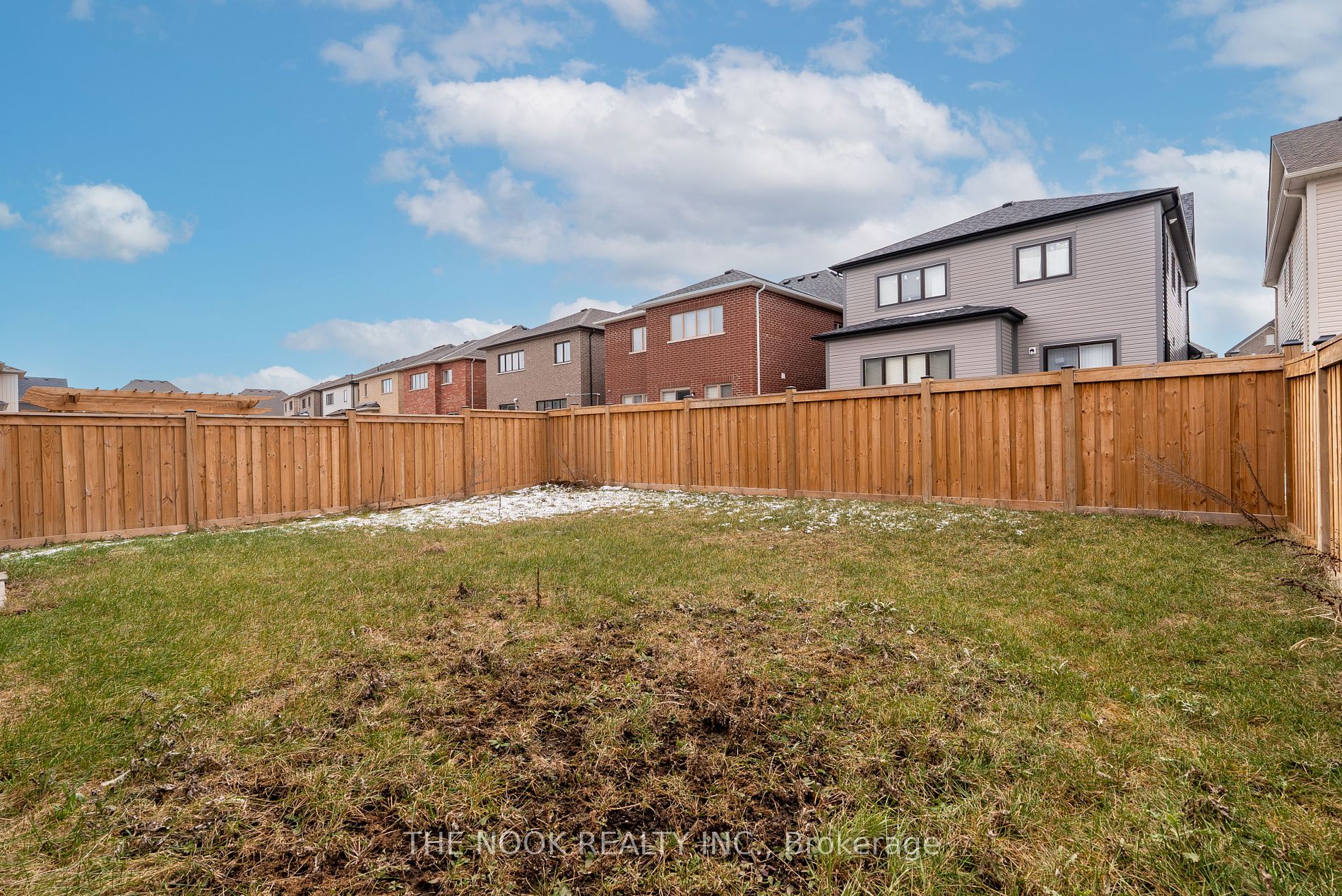138 Crombie Street