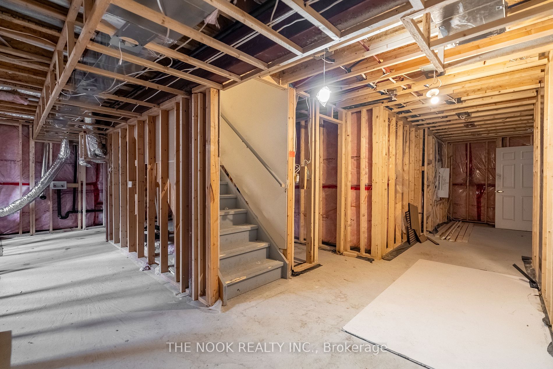 138 Crombie Street