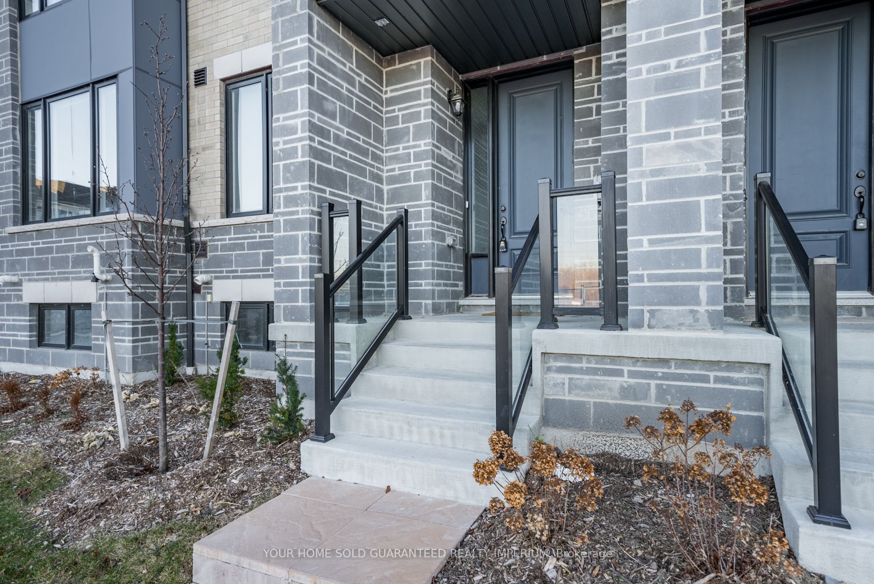 8 Dockside Way