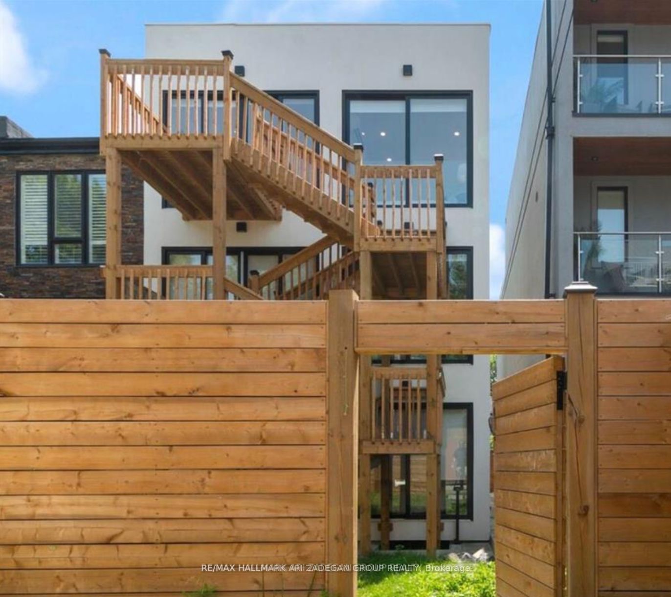 16 Minto Street, #1