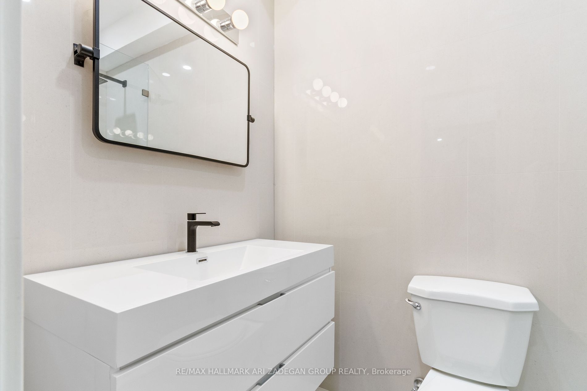 16 Minto Street, #1