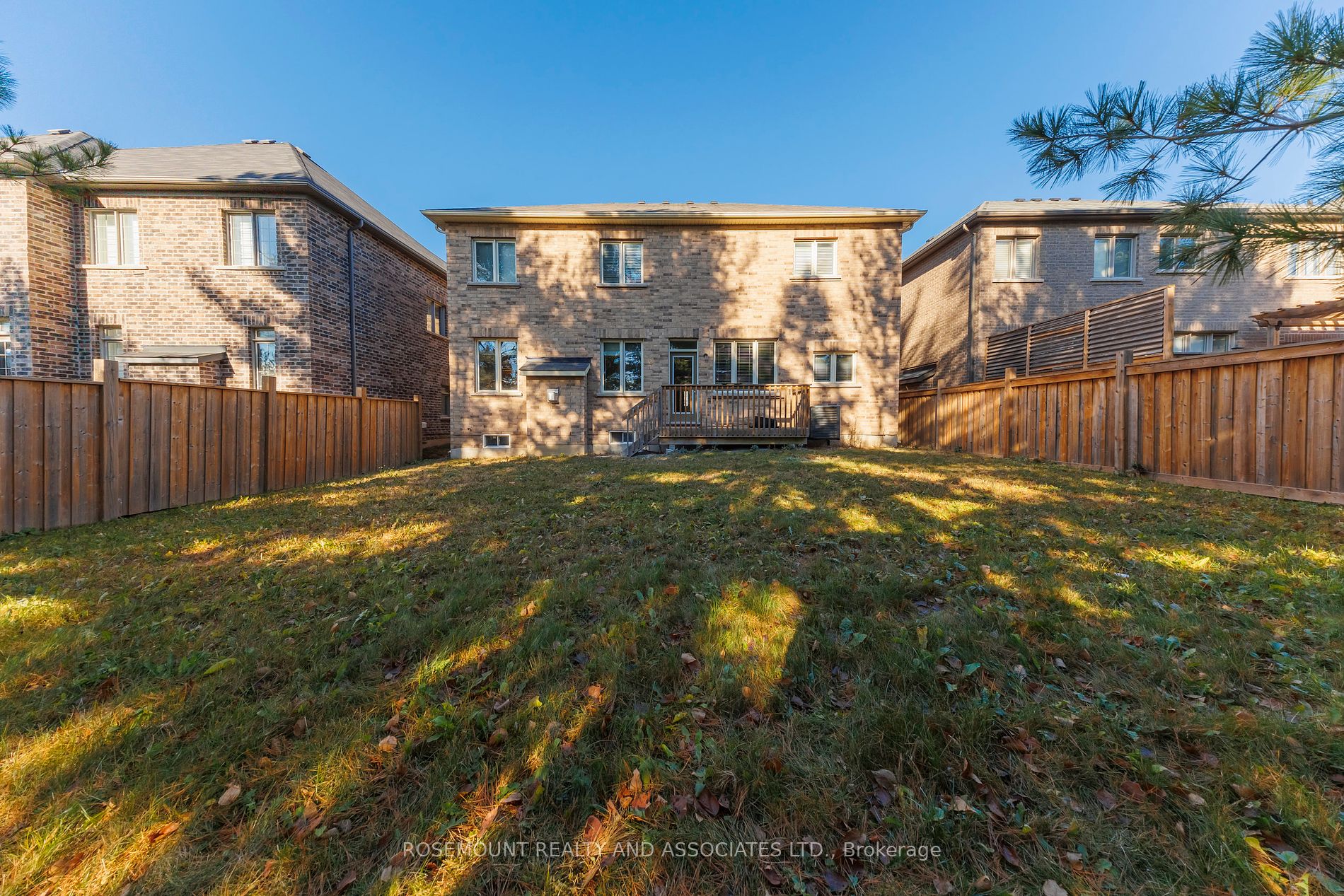 7 Gusul Ave