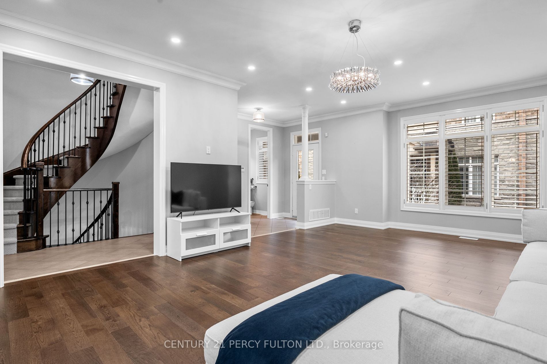 1701 Finch Ave, #77