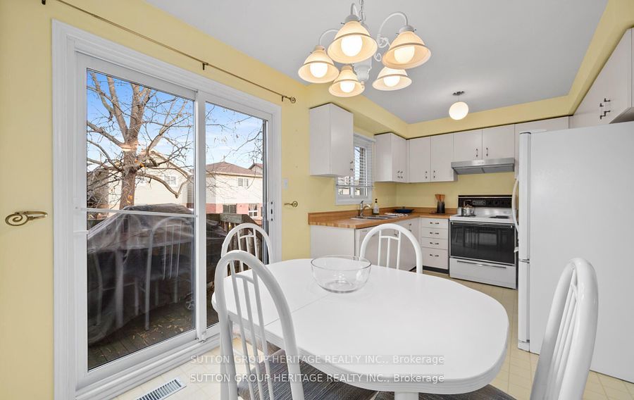 102 Ducatel Cres