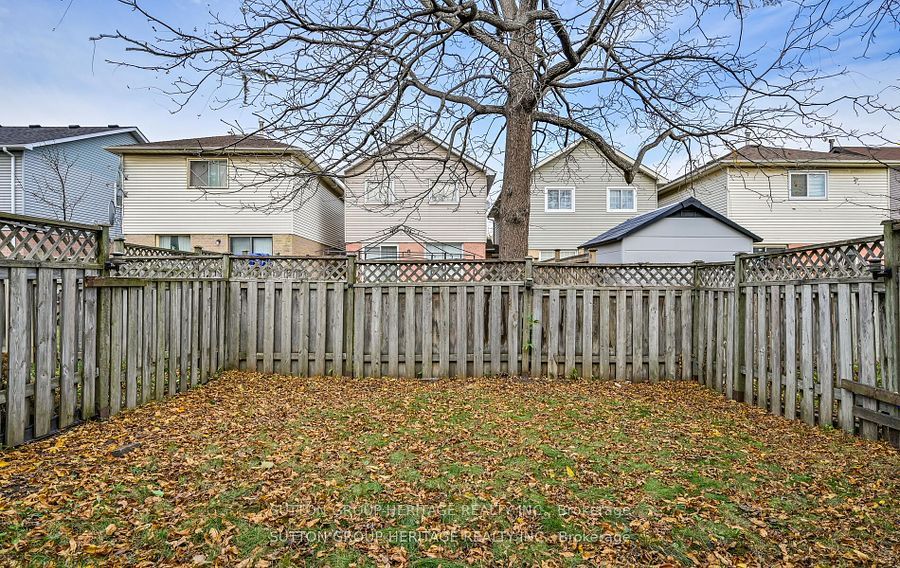 102 Ducatel Cres