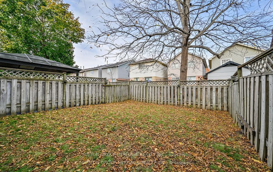 102 Ducatel Cres