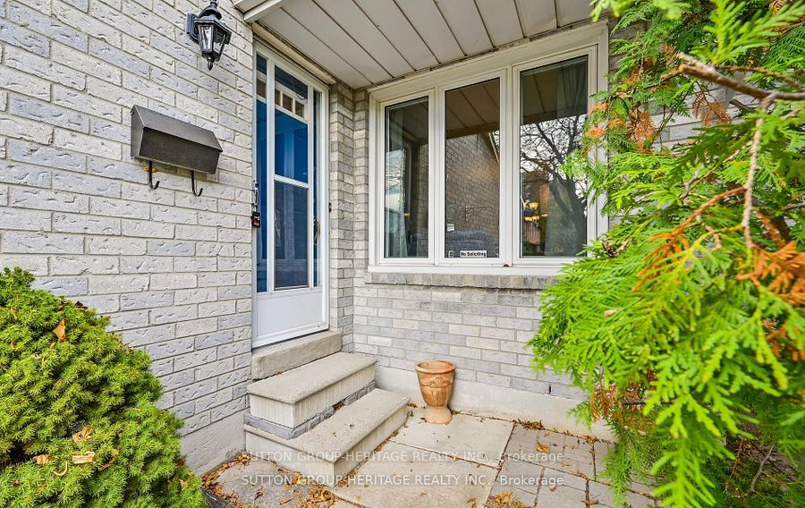 102 Ducatel Cres