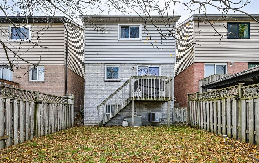 102 Ducatel Cres