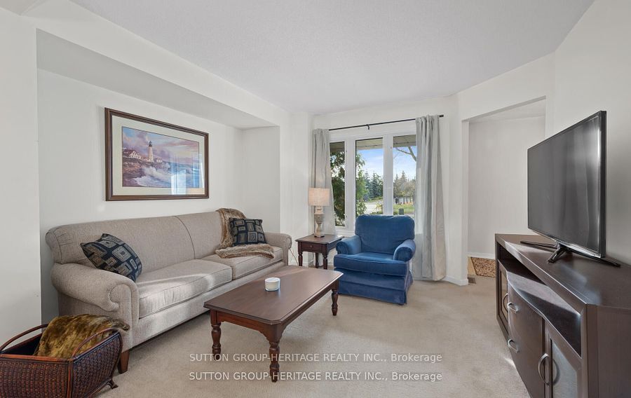 102 Ducatel Cres