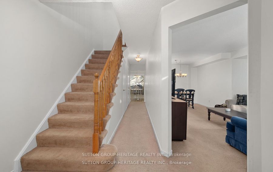 102 Ducatel Cres