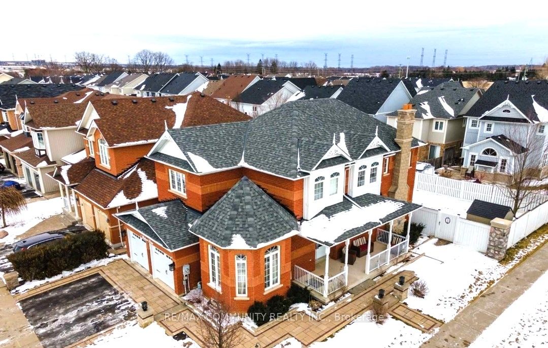 1 Hesham Drive, #Lower