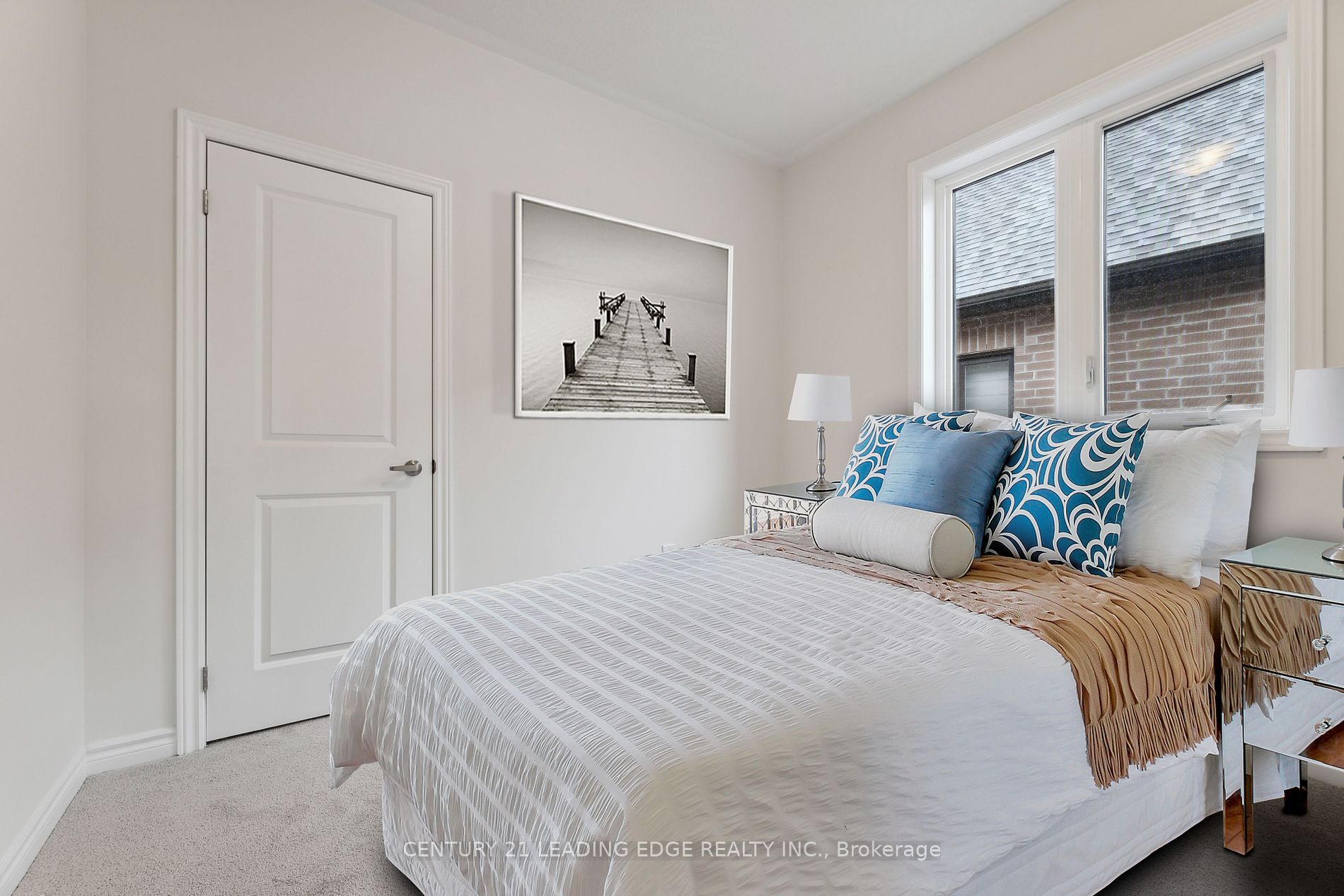 16 Bromfield St