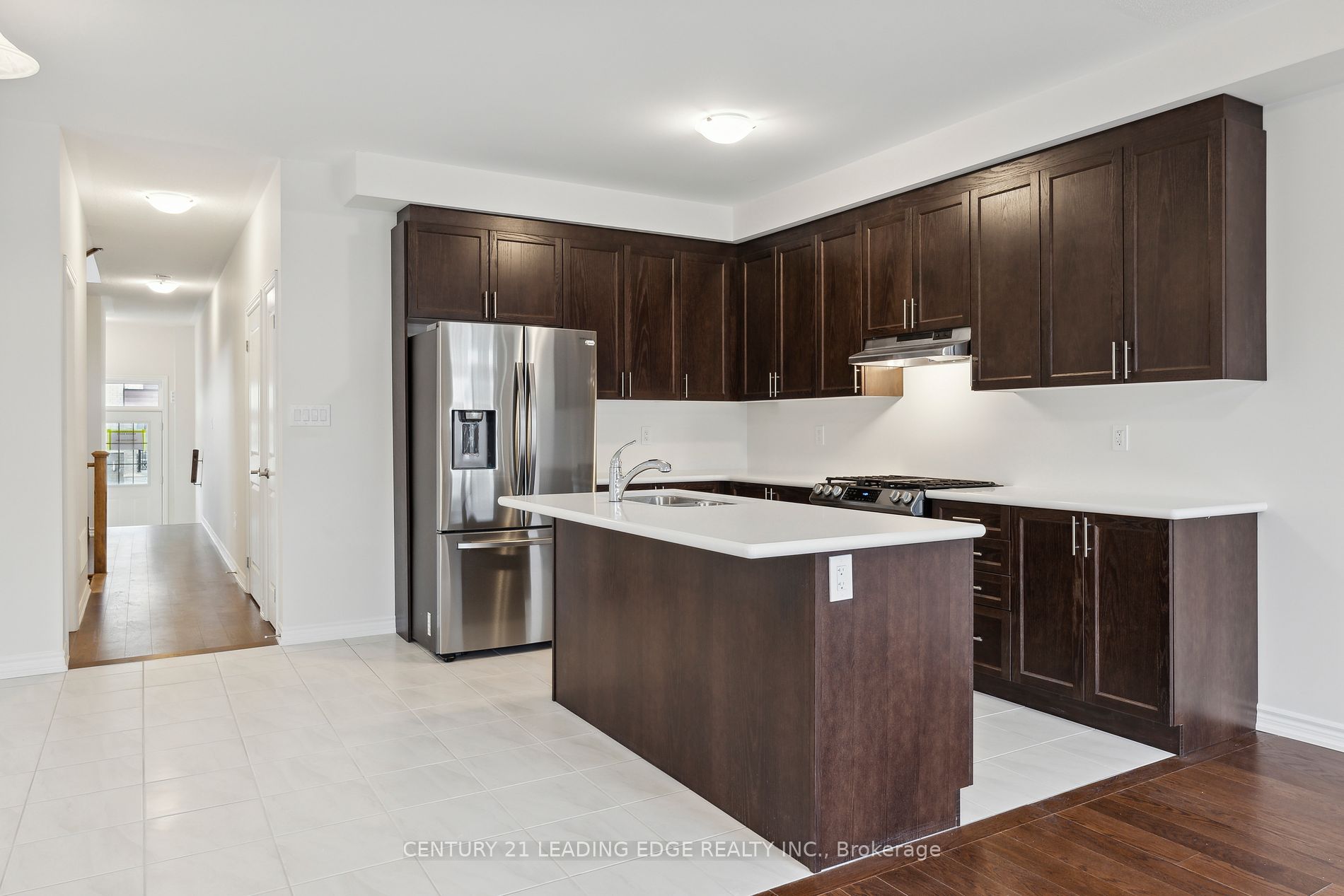 16 Bromfield St