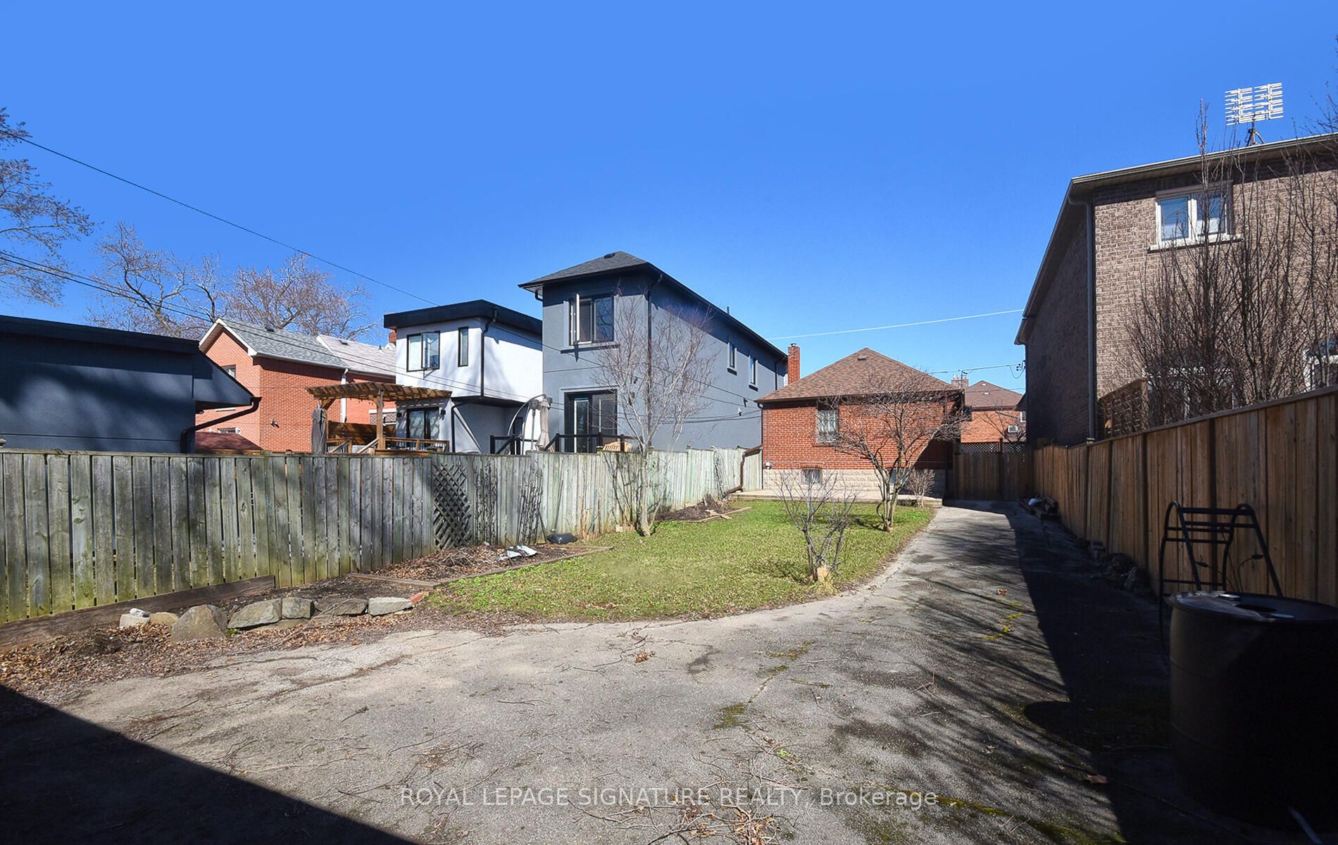 157 Woodville Avenue