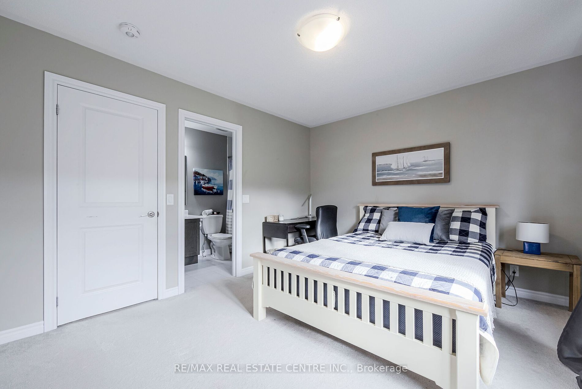 2500 Hill Rise Court, #86