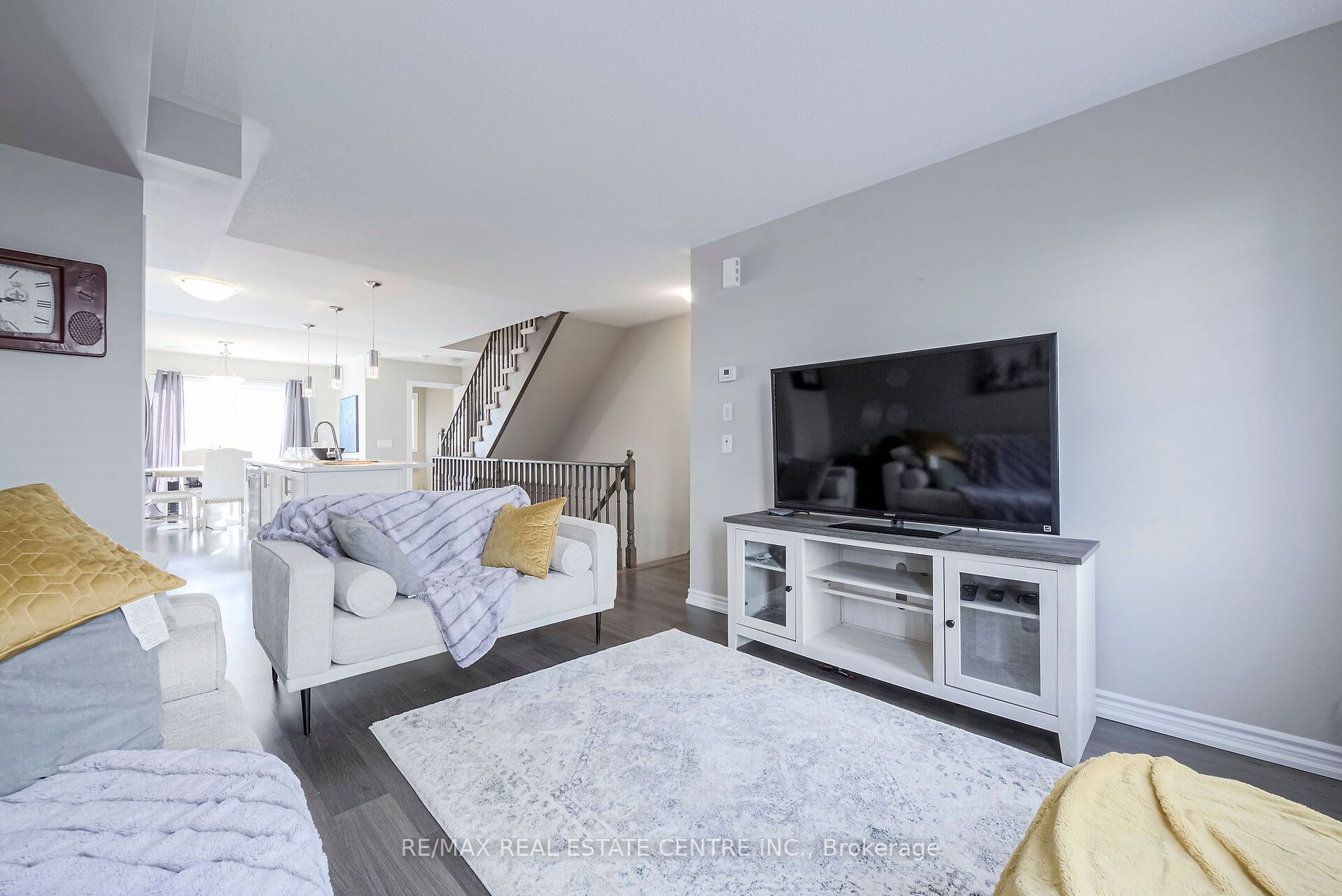 2500 Hill Rise Court, #86
