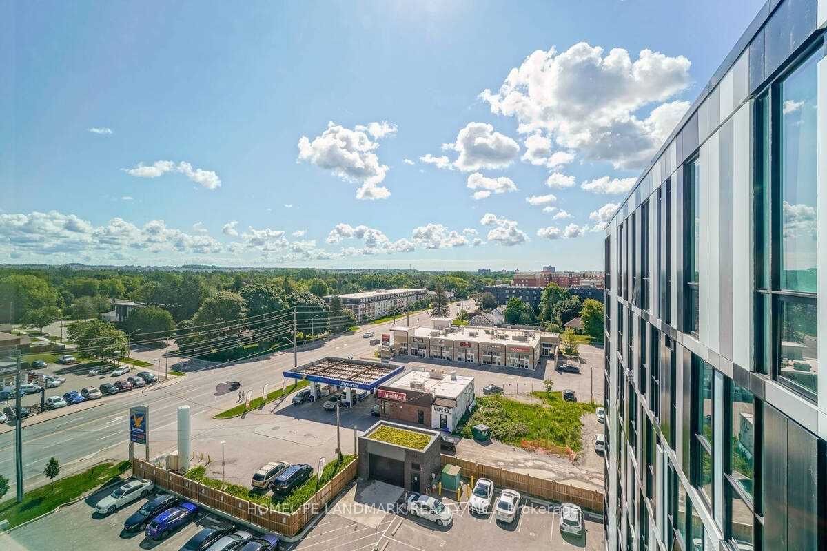 1900 Simcoe St N, #844