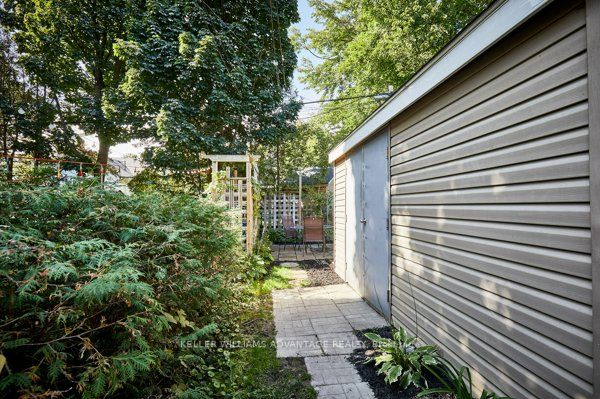 46 Elmer Ave