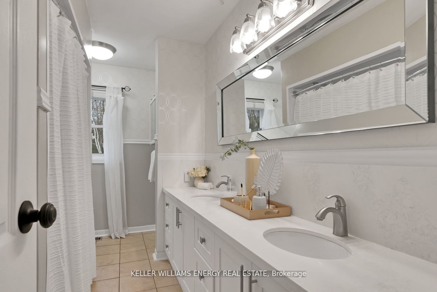4089 Bowmanville Ave