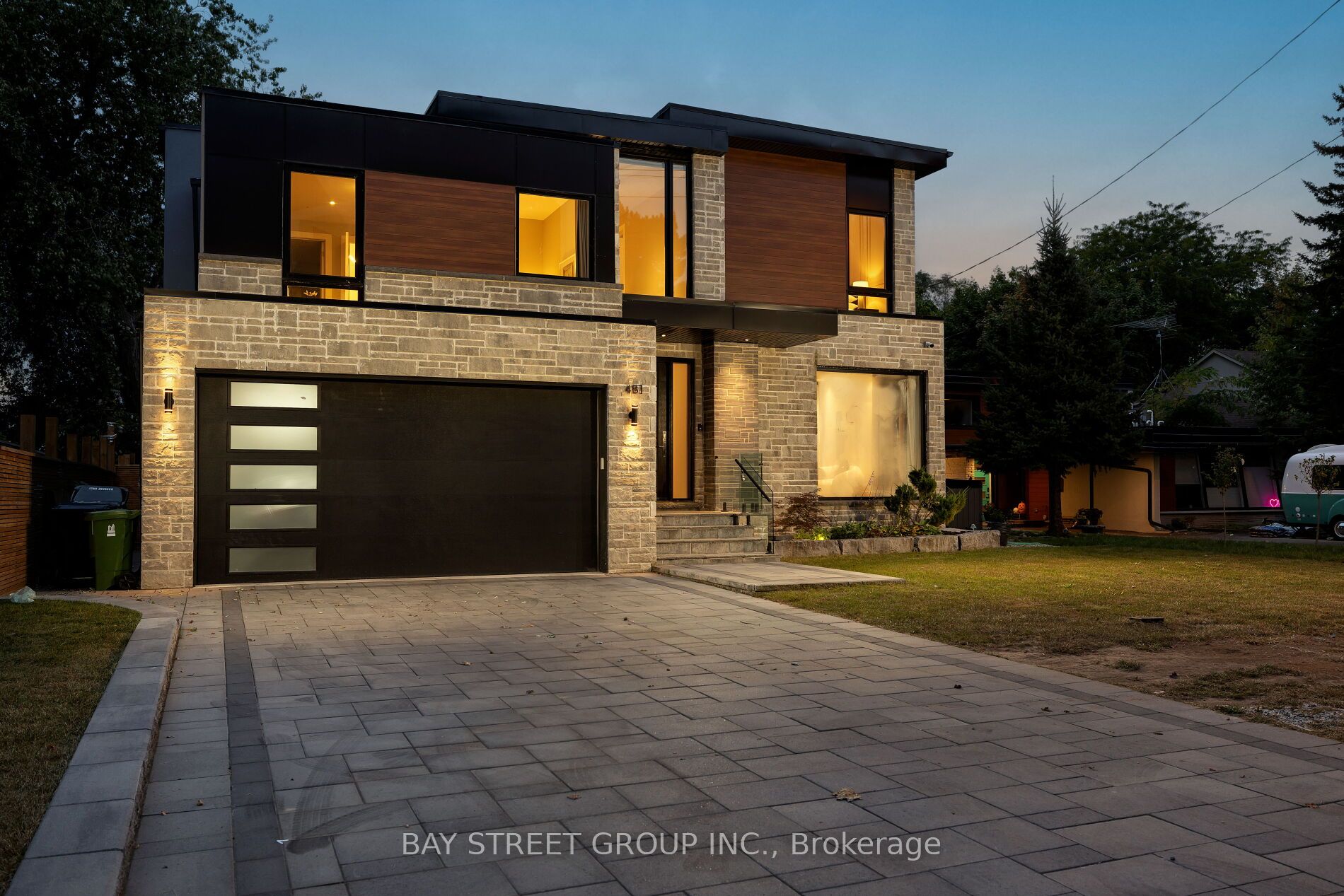 481 Guildwood Pkwy