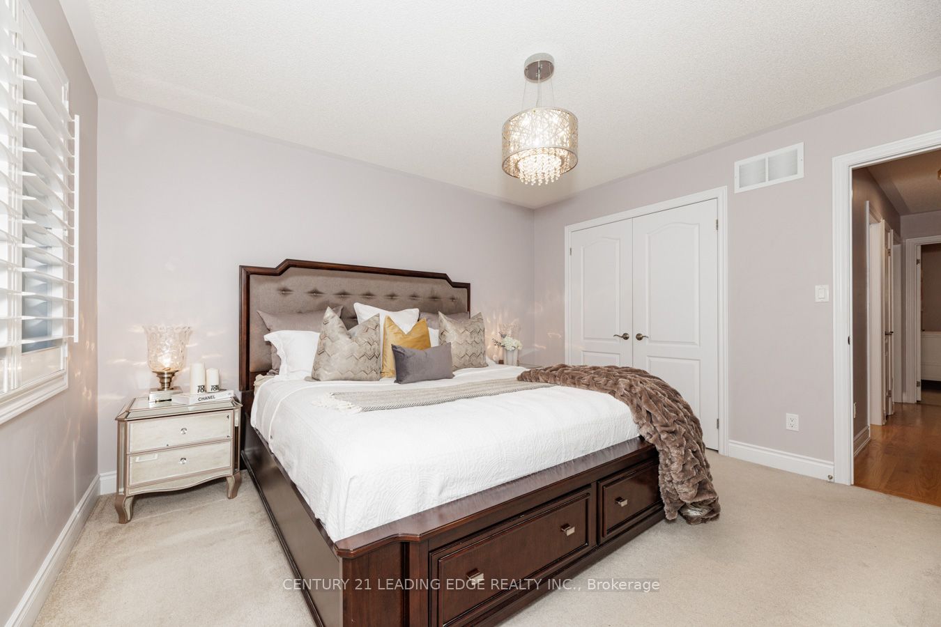 361 Chickadee Court, #11