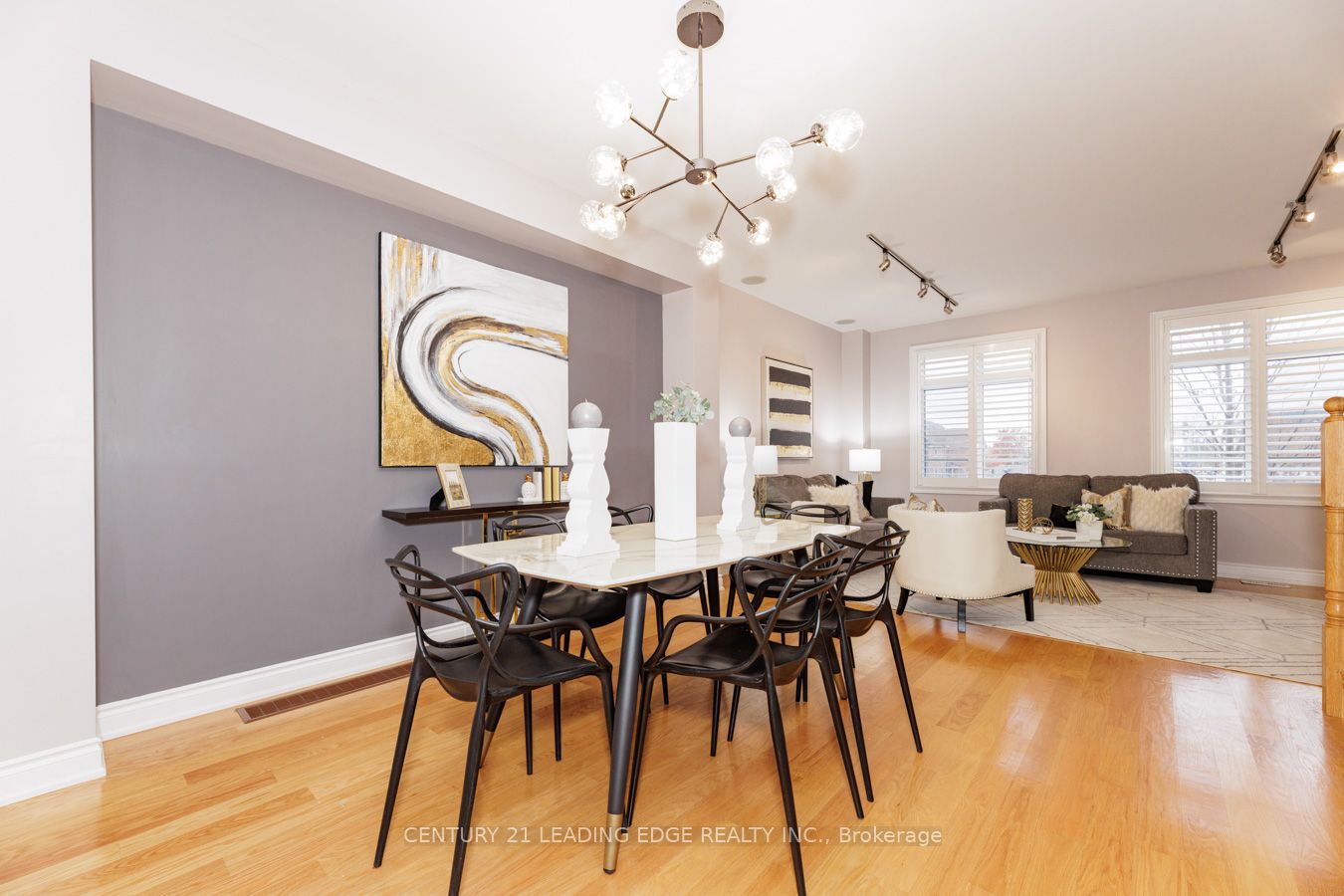361 Chickadee Court, #11