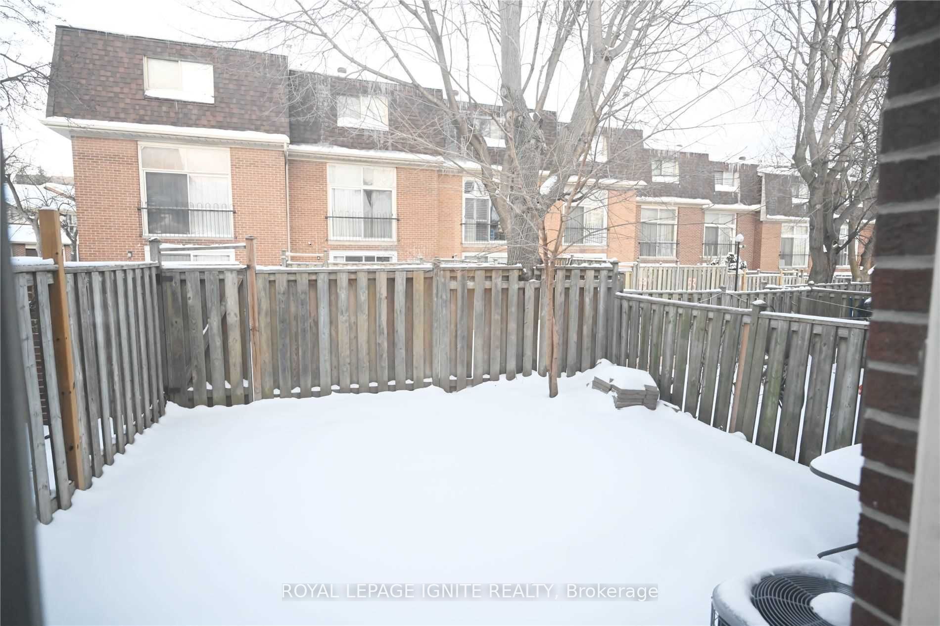 40 Dundalk Drive #44