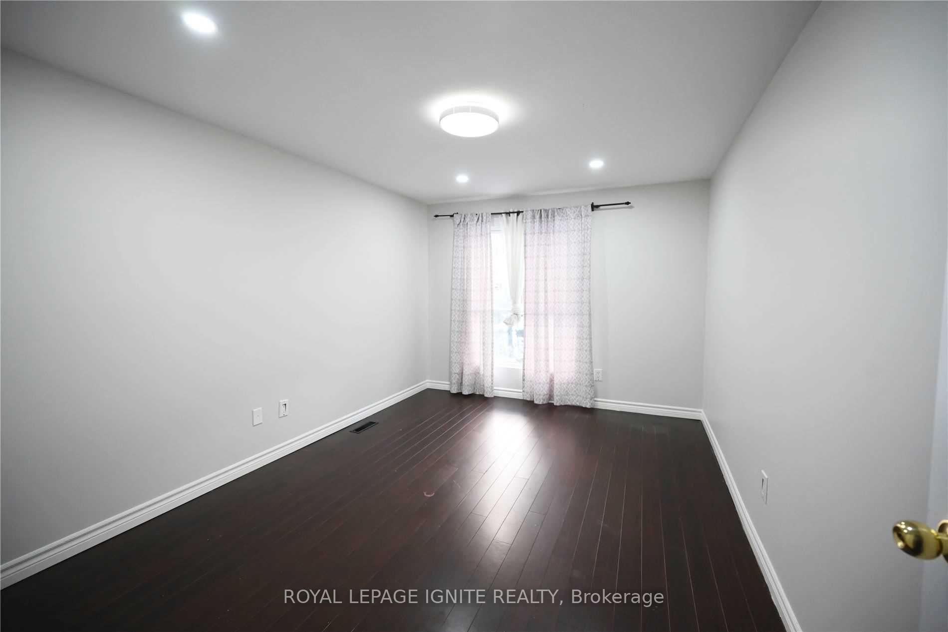 40 Dundalk Drive #44