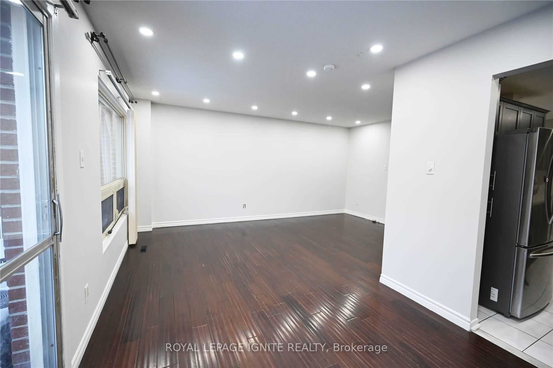 40 Dundalk Drive #44