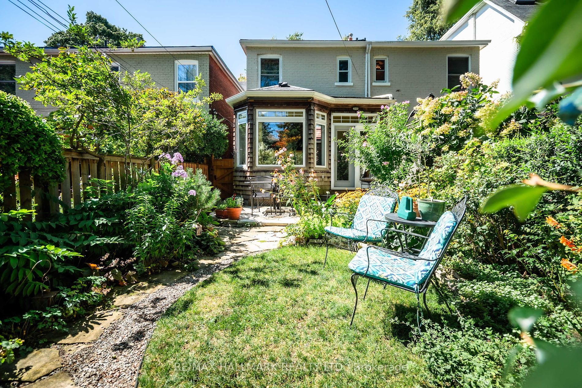 177 Wineva Avenue