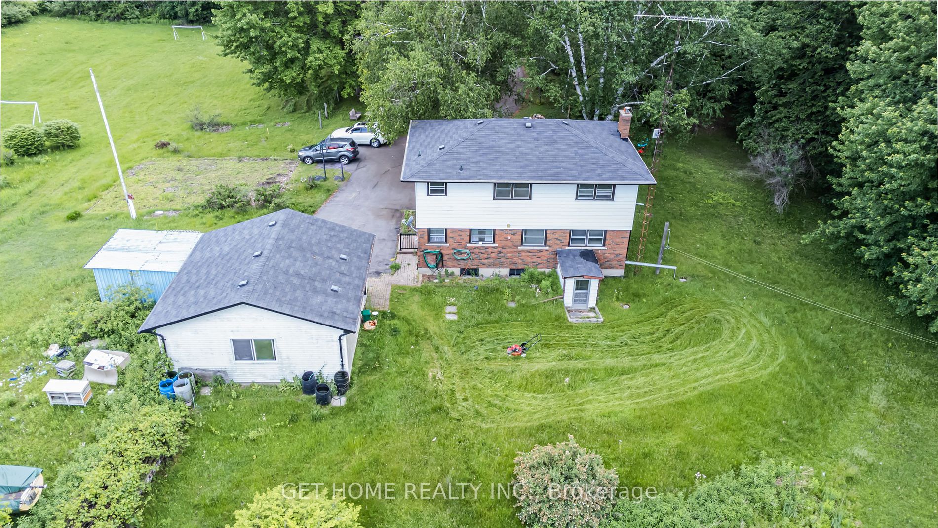 4475 Country Lane E