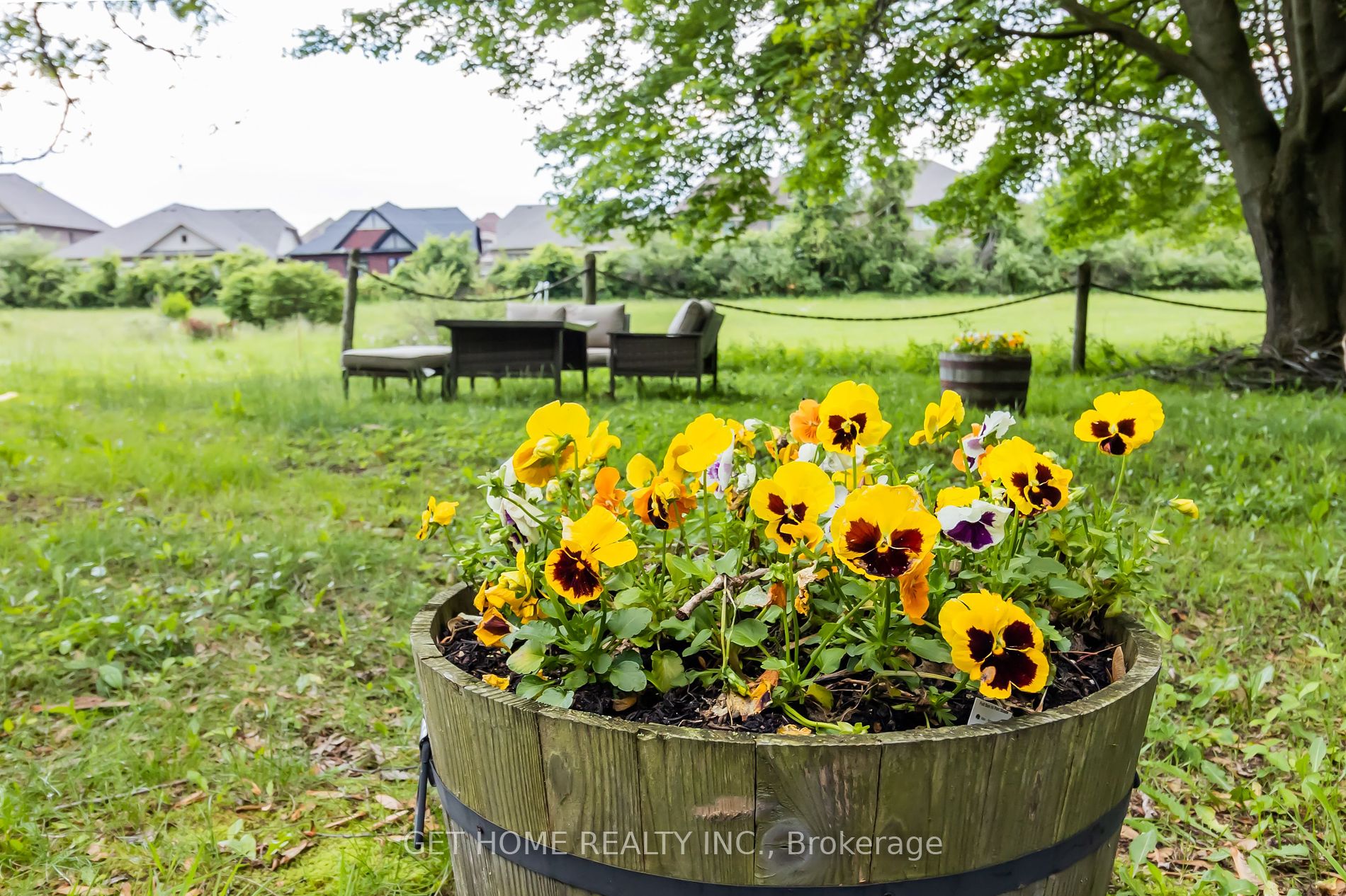 4475 Country Lane E