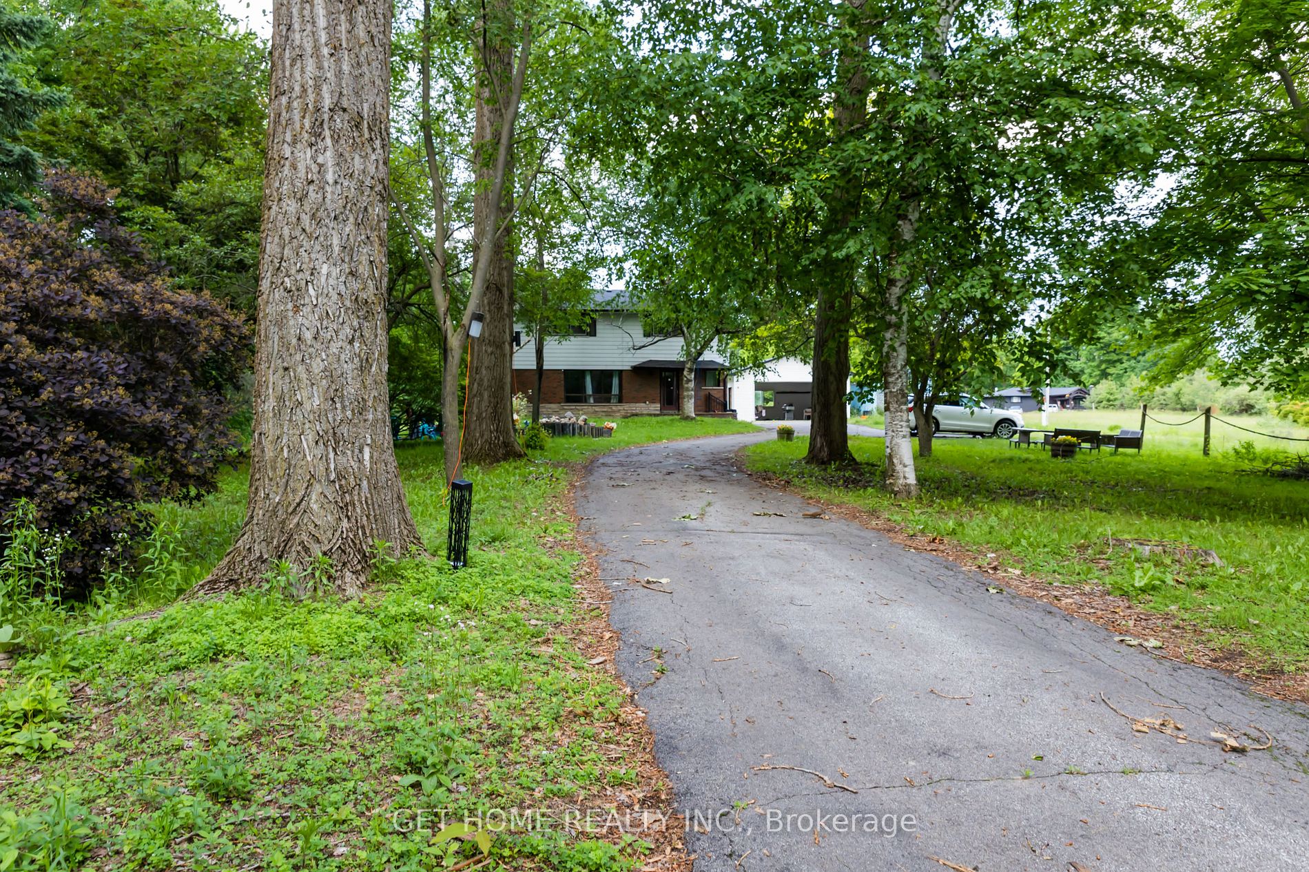 4475 Country Lane E