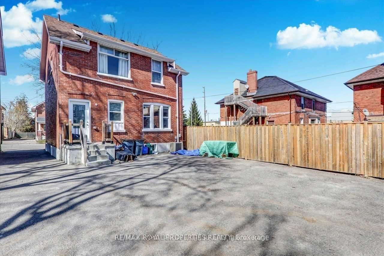 159 Agnes Street