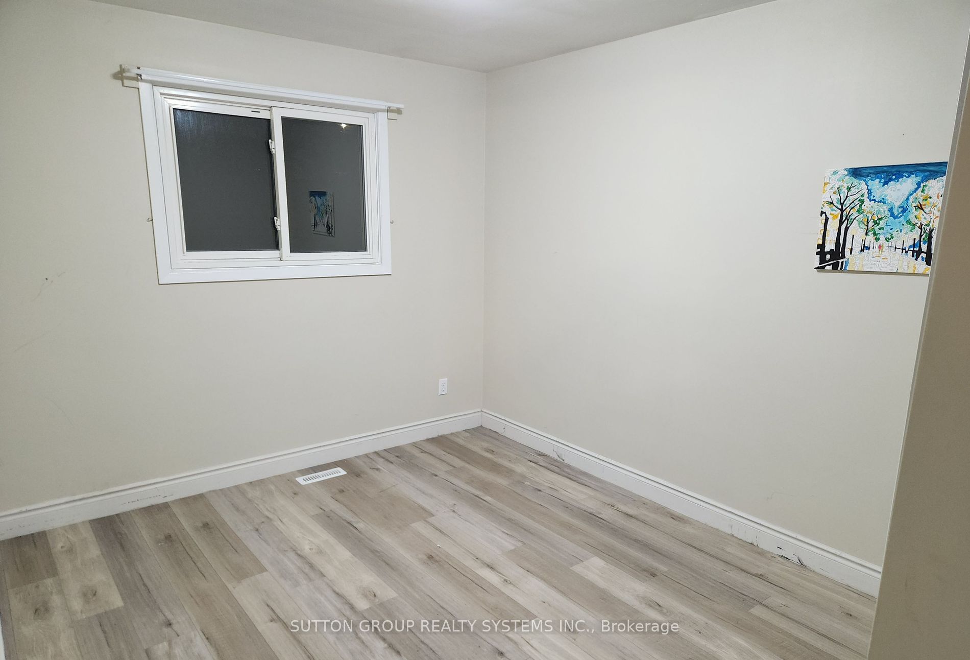 382 Fairlawn Street