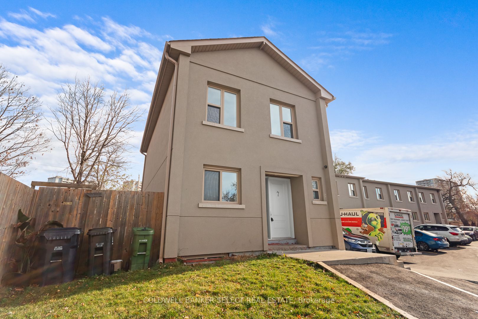 1 Autumn Avenue, #7