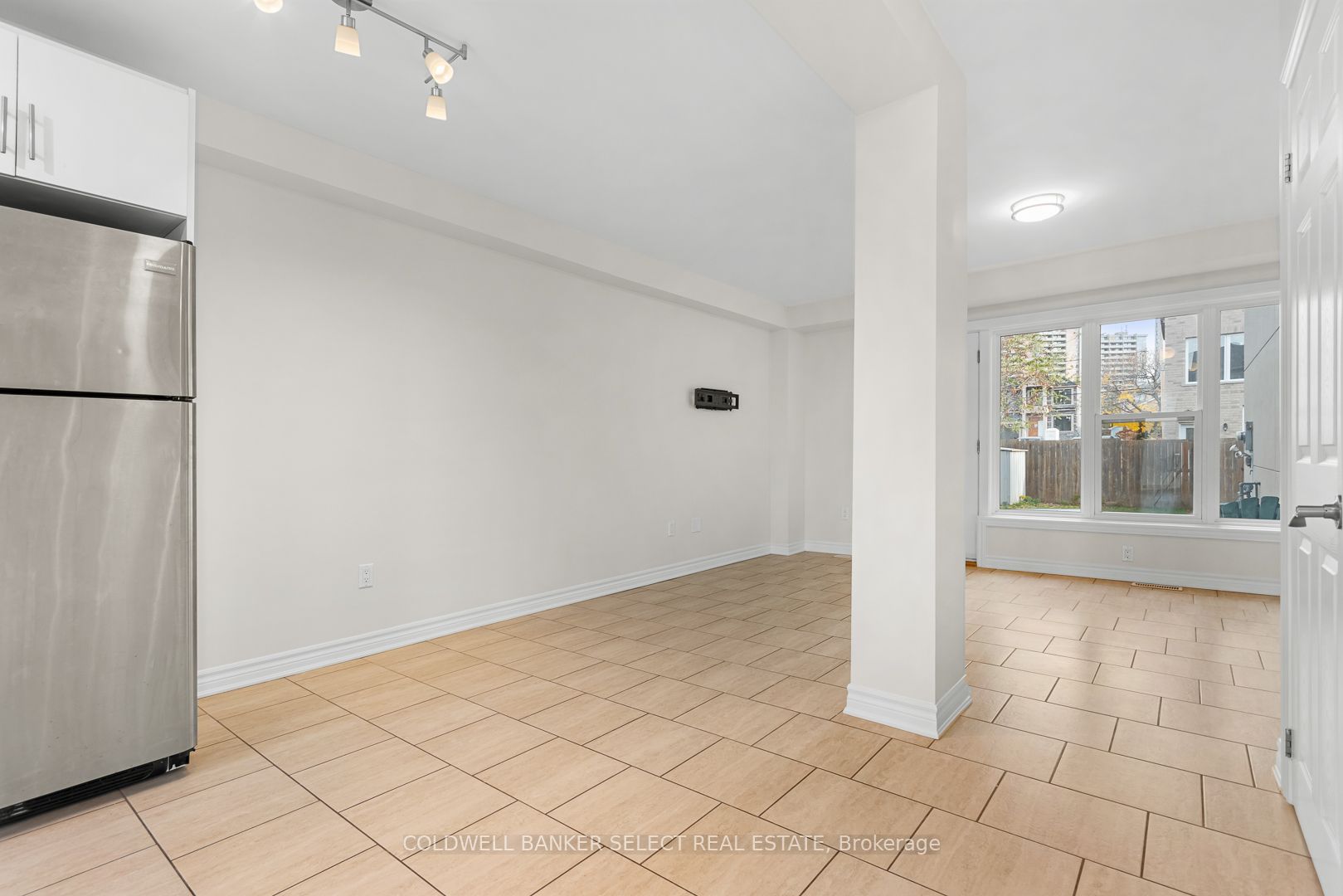 1 Autumn Avenue, #7